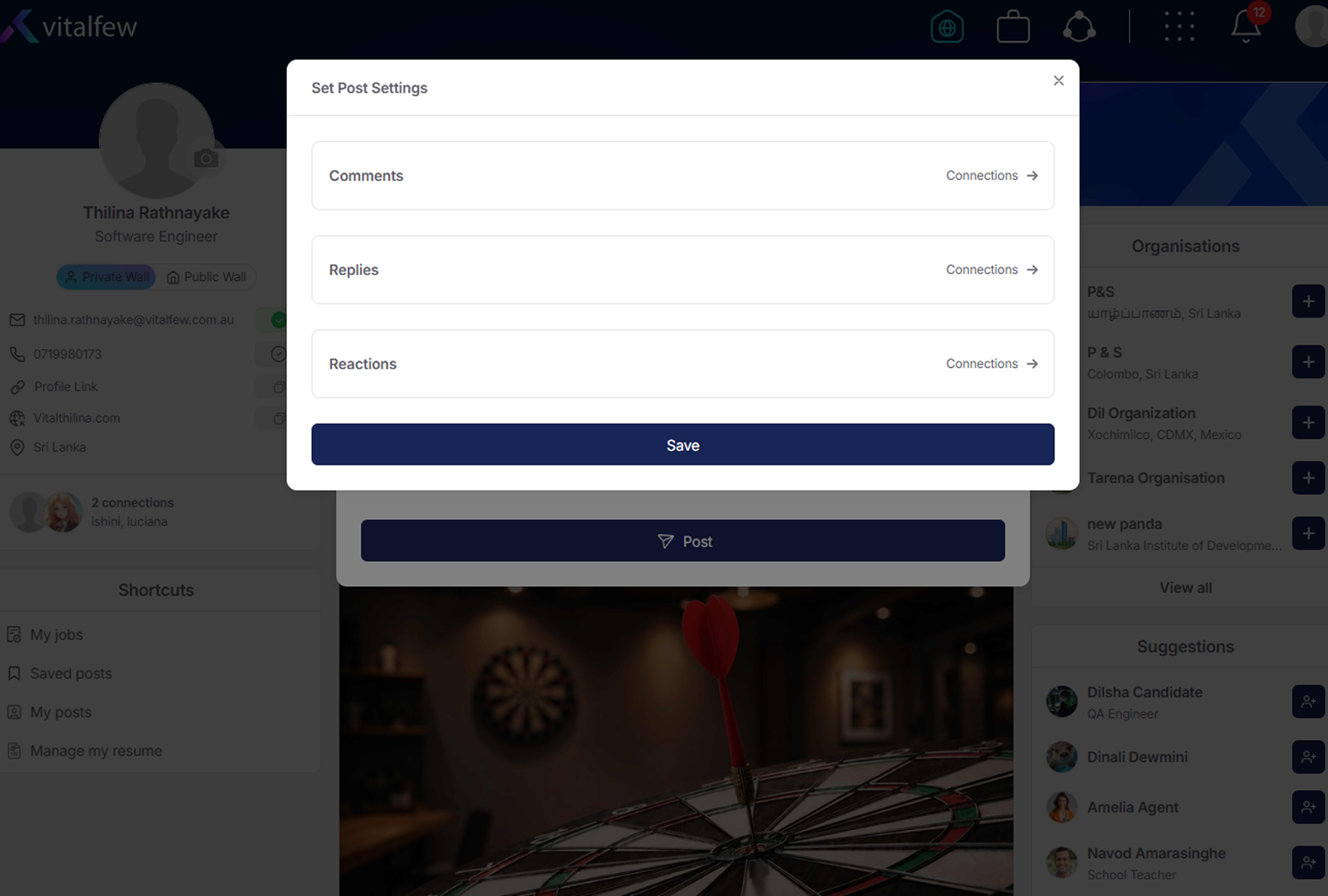 VitalFew post audience selector showing Private, Extended, and Public options